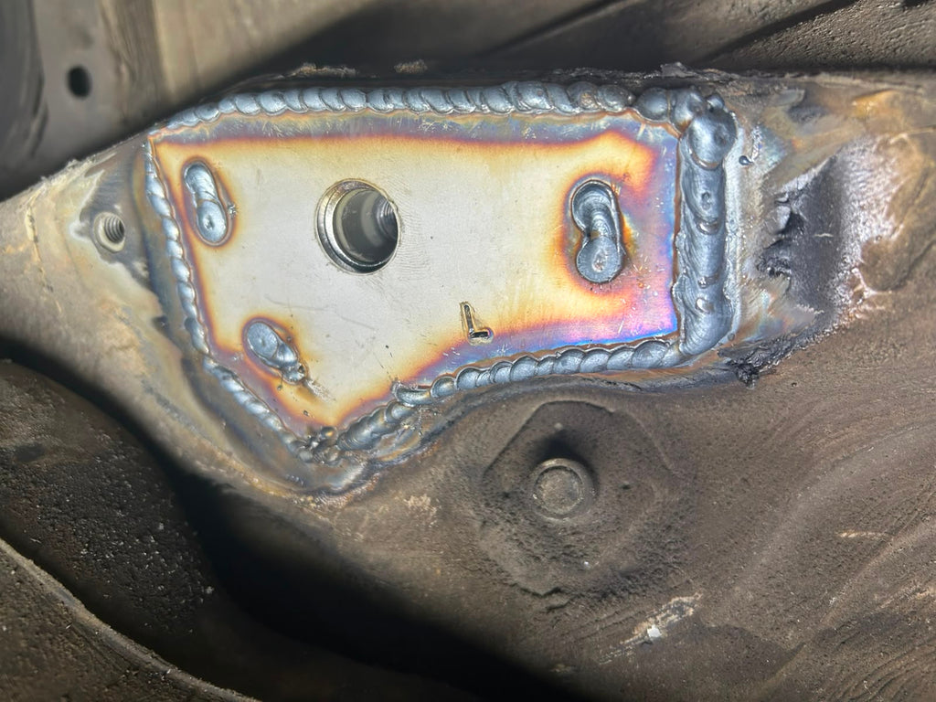 E36 REINFORCEMENT REAR PLATES
